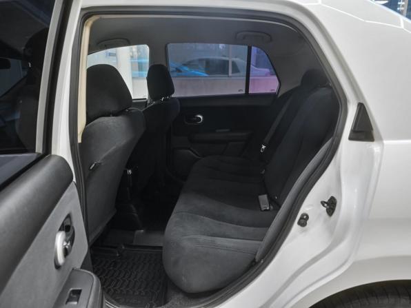 Nissan Tiida I Рестайлинг с пробегом 2013 года, цена 919 000 рублей, 120760 км, седан, Автокод Объявления