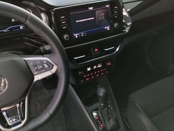 Volkswagen Polo VI с пробегом 2022 года, цена 2 099 000 рублей, 86252 км, лифтбек, Автокод Объявления