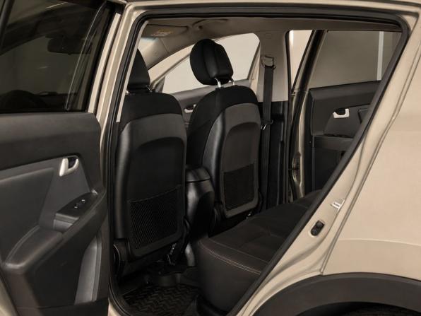 Kia Sportage III Рестайлинг с пробегом 2015 года, цена 1 395 000 рублей, 130000 км, внедорожник, Автокод Объявления