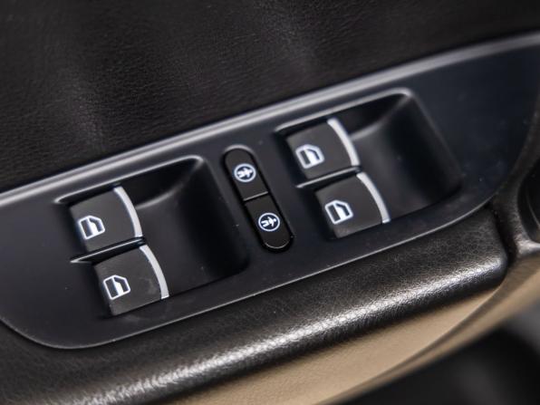 Volkswagen Touareg II с пробегом 2013 года, цена 1 750 000 рублей, 285363 км, внедорожник, Автокод Объявления