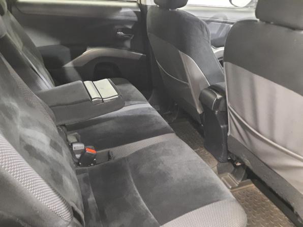 Mitsubishi Outlander II Рестайлинг с пробегом 2010 года, цена 818 000 рублей, 320000 км, внедорожник, Автокод Объявления