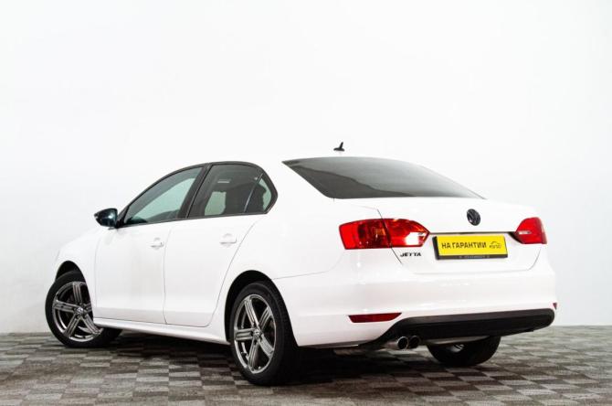 Volkswagen Jetta VI с пробегом 2014 года, цена 979 000 рублей, 172000 км, седан, Автокод Объявления