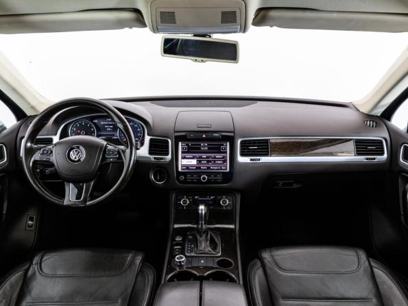 Volkswagen Touareg II с пробегом 2012 года, цена 1 699 000 рублей, 294054 км, внедорожник, Автокод Объявления