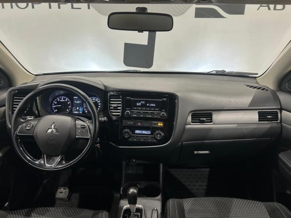 Mitsubishi Outlander III Рестайлинг 2 с пробегом 2015 года, цена 1 359 000 рублей, 173947 км, внедорожник, Автокод Объявления