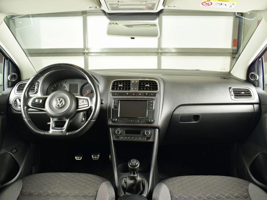 Volkswagen Polo V Рестайлинг Кемерово  - изображение 11