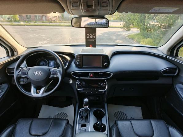 Hyundai Santa Fe IV с пробегом 2018 года, цена 2 719 000 рублей, 163456 км, внедорожник, Автокод Объявления