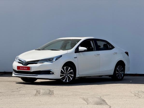 Toyota Corolla XI (E160 E170 E180) Рестайлинг 1 с пробегом 2019 года, цена 1 490 000 рублей, 71860 км, седан, Автокод Объявления