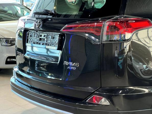 Toyota RAV4 IV (XA40) Рестайлинг с пробегом 2016 года, цена 2 360 000 рублей, 131868 км, внедорожник, Автокод Объявления
