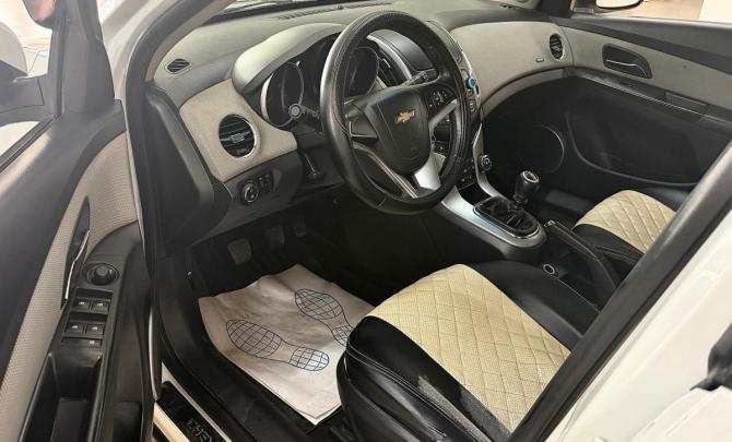 Chevrolet Cruze I Рестайлинг с пробегом 2013 года, цена 650 000 рублей, 155570 км, хэтчбек, Автокод Объявления