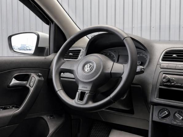 Volkswagen Polo V с пробегом 2011 года, цена 627 000 рублей, 196729 км, седан, Автокод Объявления