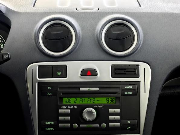 Ford Fusion I Рестайлинг с пробегом 2011 года, цена 750 000 рублей, 119496 км, хэтчбек, Автокод Объявления