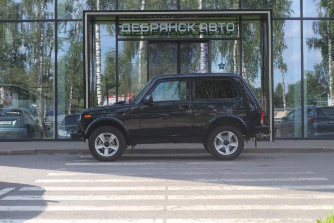 Lada (ВАЗ) Niva Legend с пробегом 2023 года, цена 1 085 000 рублей, 2724 км, внедорожник, Автокод Объявления