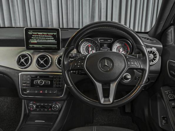 Mercedes-Benz GLA I (X156) с пробегом 2015 года, цена 1 830 000 рублей, 100794 км, внедорожник, Автокод Объявления