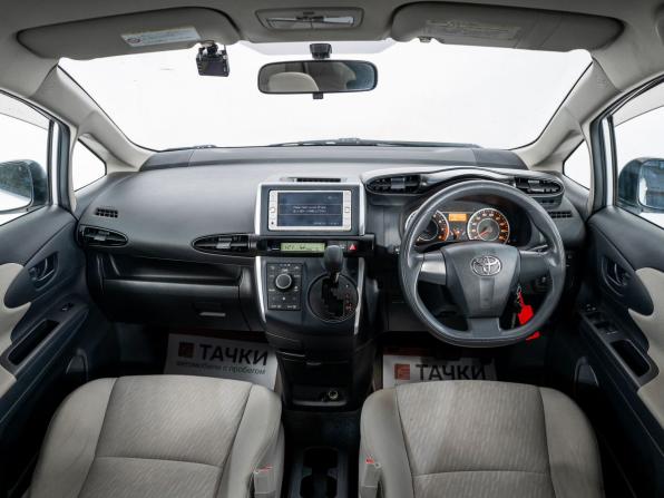 Toyota Wish II с пробегом 2009 года, цена 1 225 000 рублей, 130025 км, минивэн, Автокод Объявления