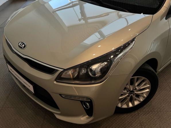 Kia Rio IV с пробегом 2019 года, цена 1 620 000 рублей, 43000 км, седан, Автокод Объявления