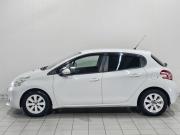 Peugeot 208 I Курск  - изображение 20