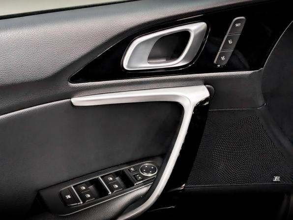 Kia XCeed I с пробегом 2020 года, цена 1 860 000 рублей, 78176 км, хэтчбек, Автокод Объявления