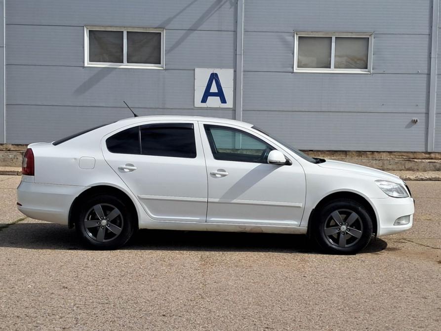 Skoda Octavia II (A5) Рестайлинг Набережные Челны  - изображение 5