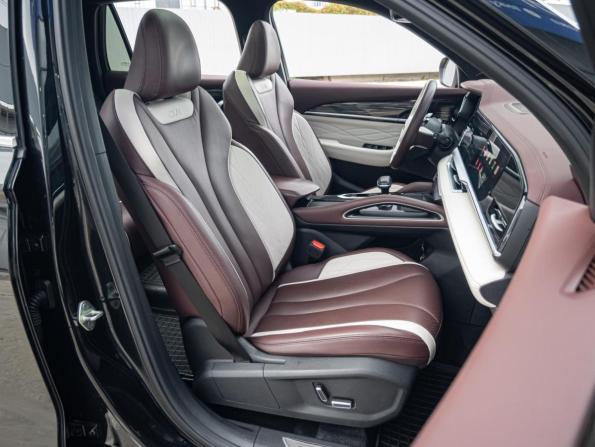 Geely Monjaro I с пробегом 2023 года, цена 2 880 000 рублей, 91594 км, внедорожник, Автокод Объявления