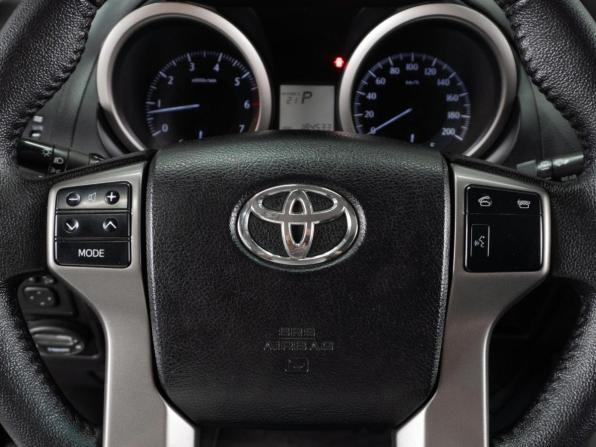 Toyota Land Cruiser Prado 150 Series с пробегом 2013 года, цена 2 790 000 рублей, 184533 км, внедорожник, Автокод Объявления