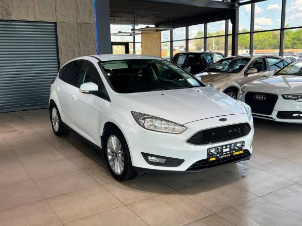 Ford Focus III Рестайлинг с пробегом 2017 года, цена 1 000 000 рублей, 157000 км, хэтчбек, Автокод Объявления
