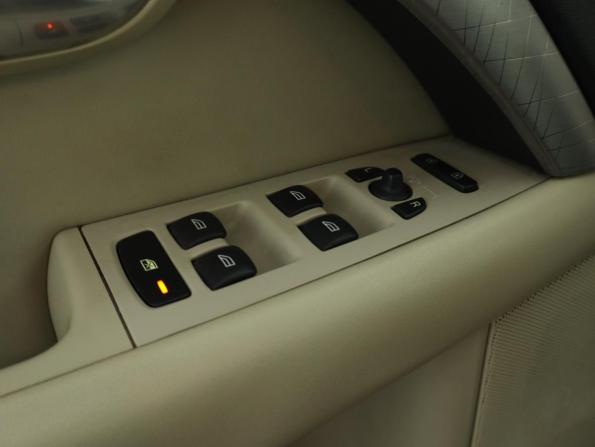 Volvo XC70 II с пробегом 2011 года, цена 1 149 000 рублей, 289000 км, универсал, Автокод Объявления