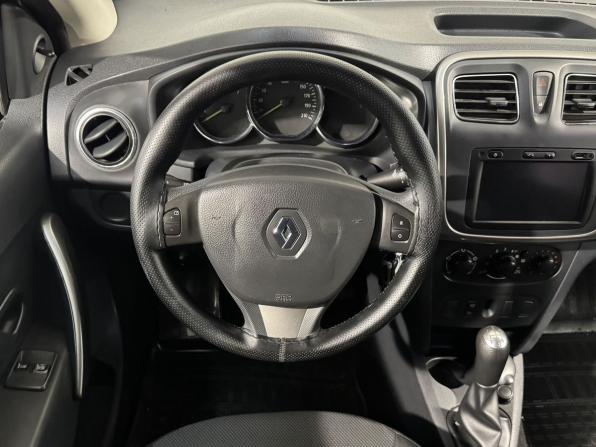 Renault Sandero II с пробегом 2014 года, цена 759 800 рублей, 128000 км, хэтчбек, Автокод Объявления