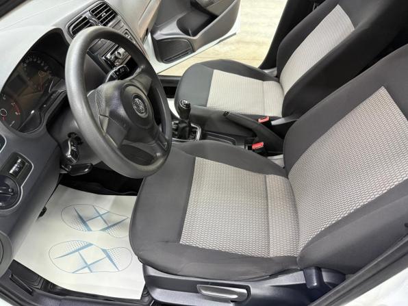Volkswagen Polo V с пробегом 2014 года, цена 670 000 рублей, 121625 км, седан, Автокод Объявления