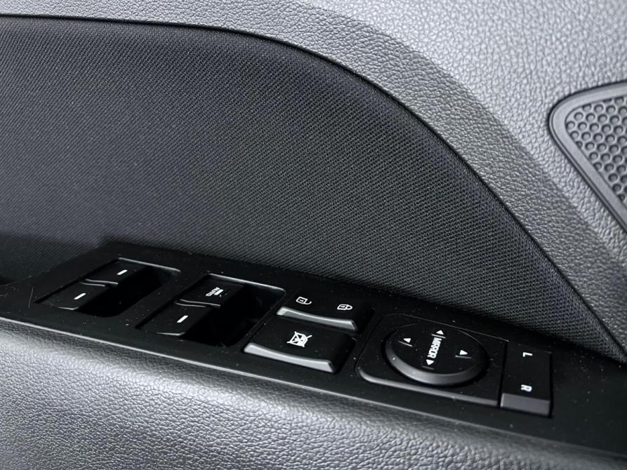 Hyundai Elantra VI (AD) Рестайлинг Ростов-на-Дону  - изображение 17