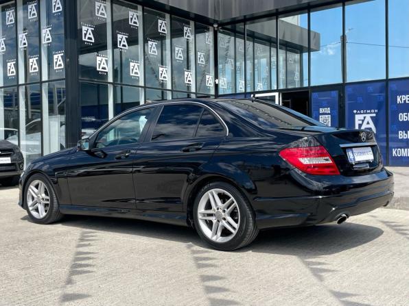 Mercedes-Benz C-Класс III (W204) Рестайлинг с пробегом 2012 года, цена 1 600 000 рублей, 167000 км, седан, Автокод Объявления