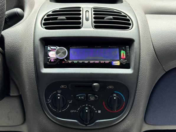 Peugeot 206 с пробегом 2002 года, цена 269 000 рублей, 181000 км, хэтчбек, Автокод Объявления
