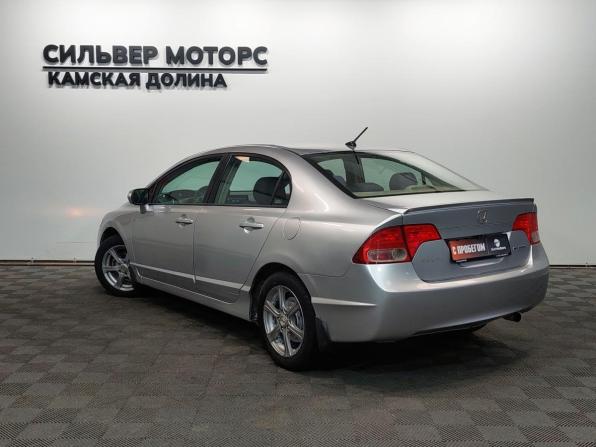 Honda Civic VIII с пробегом 2008 года, цена 520 000 рублей, 257000 км, седан, Автокод Объявления