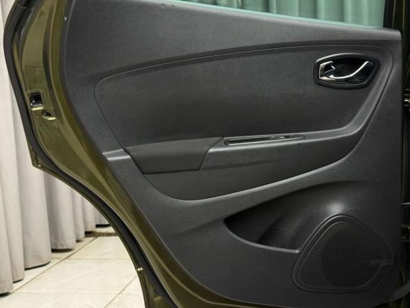 Renault Kaptur I с пробегом 2017 года, цена 1 649 000 рублей, 97000 км, внедорожник, Автокод Объявления