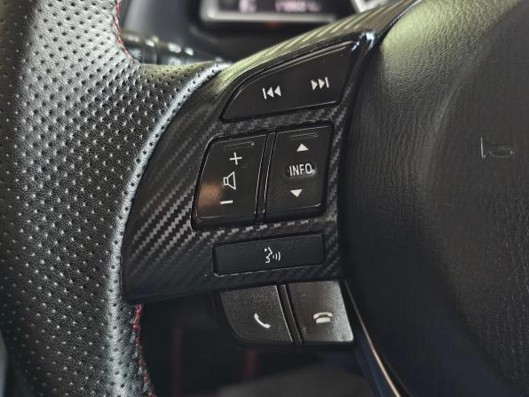 Mazda 3 III (BM) с пробегом 2014 года, цена 988 000 рублей, 178600 км, седан, Автокод Объявления