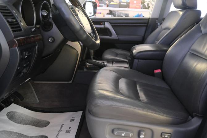 Toyota Land Cruiser 200 Series с пробегом 2009 года, цена 3 299 000 рублей, 312000 км, внедорожник, Автокод Объявления