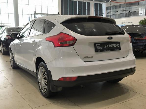 Ford Focus III Рестайлинг с пробегом 2016 года, цена 925 000 рублей, 128275 км, хэтчбек, Автокод Объявления