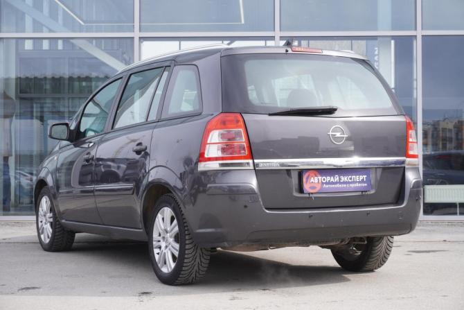Opel Zafira B Рестайлинг с пробегом 2012 года, цена 679 000 рублей, 189631 км, минивэн, Автокод Объявления