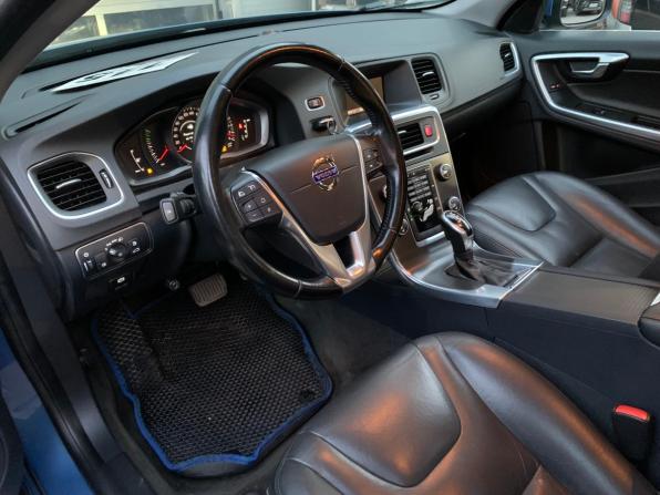 Volvo S60 II Рестайлинг с пробегом 2014 года, цена 1 199 000 рублей, 157000 км, седан, Автокод Объявления