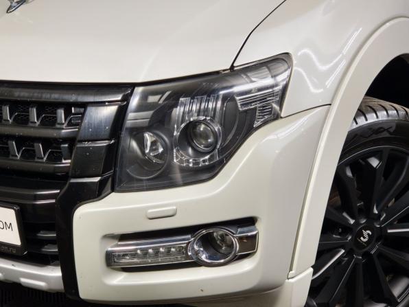 Mitsubishi Pajero IV Рестайлинг 2 с пробегом 2019 года, цена 3 599 000 рублей, 38328 км, внедорожник, Автокод Объявления