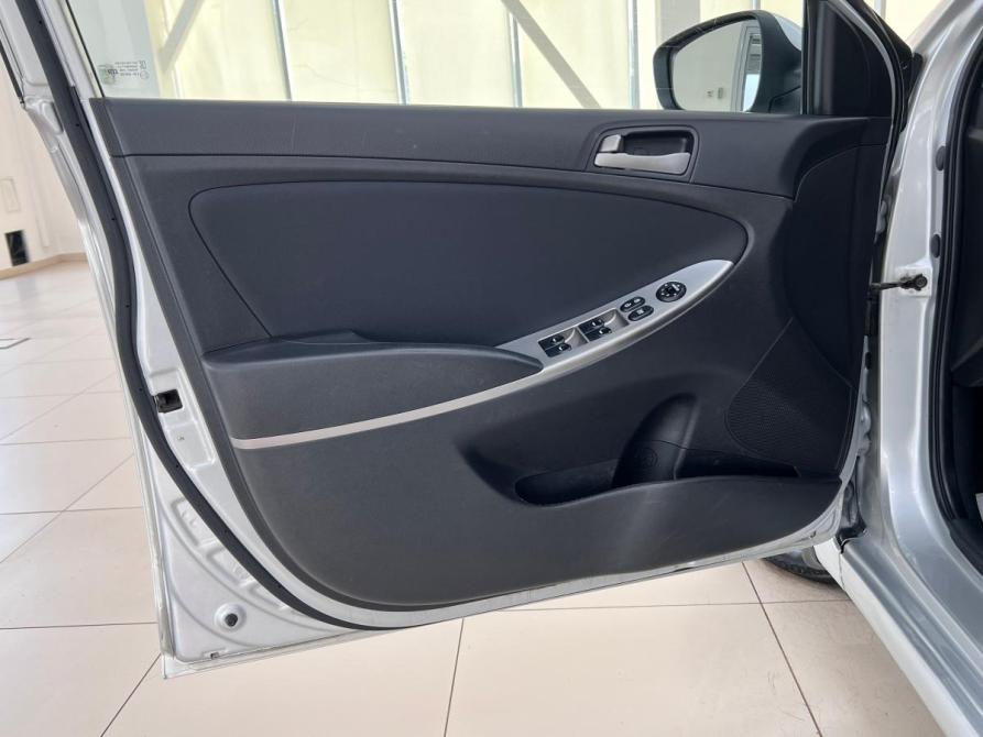 Hyundai Solaris I Рестайлинг Волгоград  - изображение 19