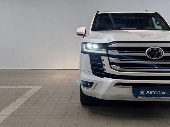 Toyota Land Cruiser 300 Series с пробегом 2021 года, цена 10 700 000 рублей, 99099 км, внедорожник, Автокод Объявления