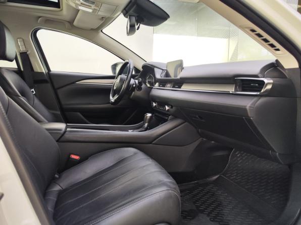 Mazda 6 III (GJ) Рестайлинг 2 с пробегом 2018 года, цена 2 090 000 рублей, 168875 км, седан, Автокод Объявления