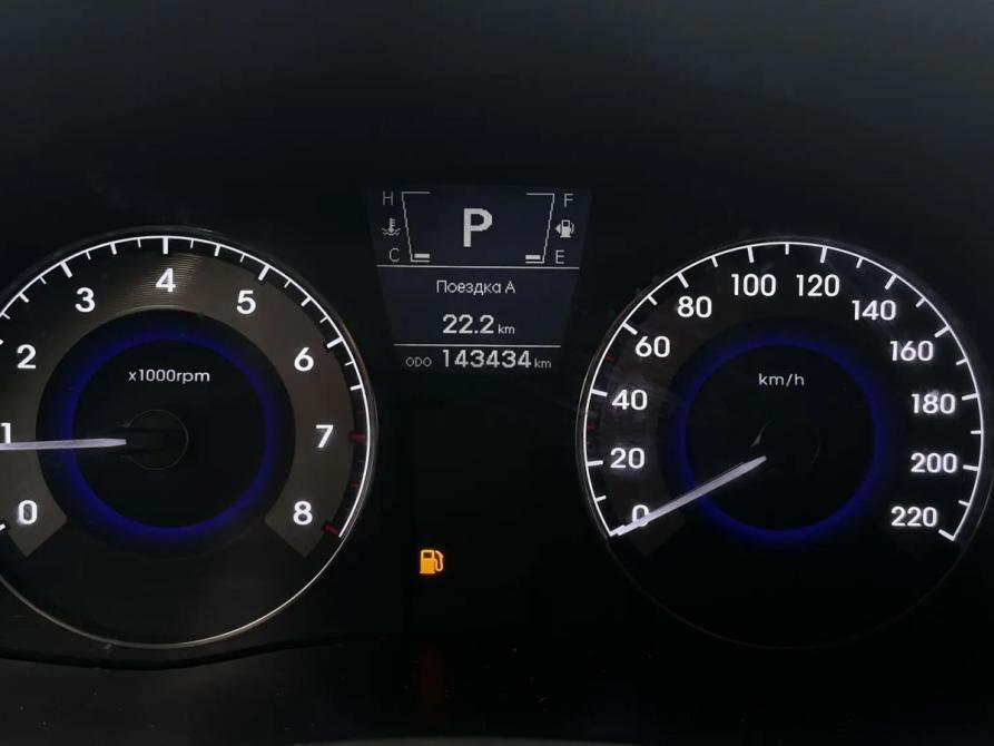 Hyundai Solaris I Москва  - изображение 12