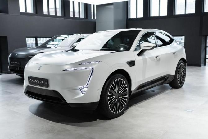 Новый Avatr 11 I 2025 года, цена 8 524 210 рублей, внедорожник, Автокод Объявления