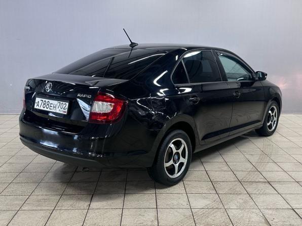 Skoda Rapid I Рестайлинг с пробегом 2019 года, цена 1 030 000 рублей, 175293 км, лифтбек, Автокод Объявления
