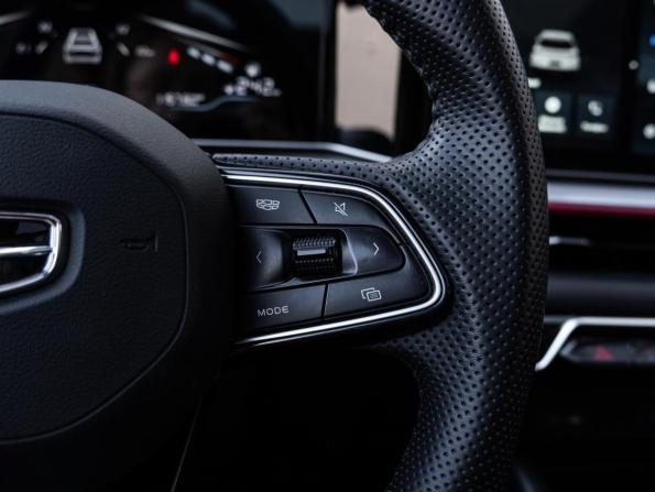 Geely Coolray I Рестайлинг с пробегом 2023 года, цена 1 870 000 рублей, 34506 км, внедорожник, Автокод Объявления