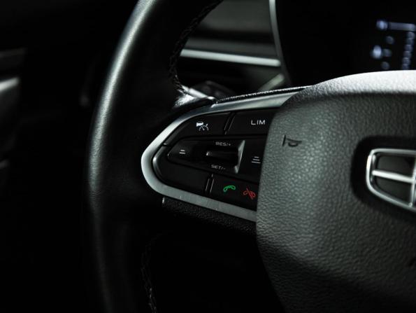 Geely Atlas Pro с пробегом 2023 года, цена 2 069 700 рублей, 89675 км, внедорожник, Автокод Объявления