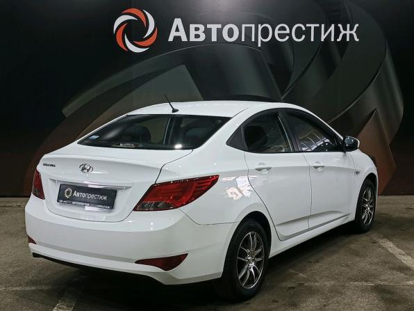 Hyundai Solaris I Рестайлинг с пробегом 2016 года, цена 890 000 рублей, 230512 км, седан, Автокод Объявления