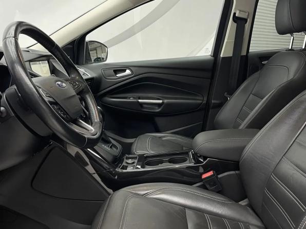 Ford Kuga II Рестайлинг с пробегом 2016 года, цена 1 840 000 рублей, 86455 км, внедорожник, Автокод Объявления