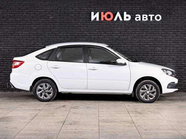 Lada (ВАЗ) Granta I Рестайлинг с пробегом 2022 года, цена 780 000 рублей, 92462 км, хэтчбек, Автокод Объявления